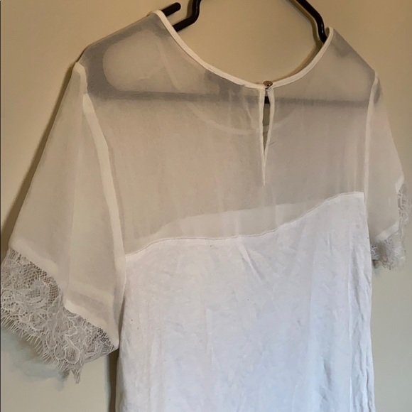 Dynamite Lace Top - Picture 4 of 4